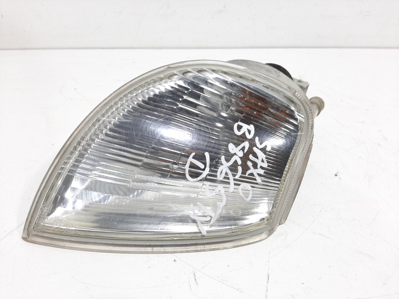 Recambio de piloto delantero derecho para citroën saxo 1.5 d sx referencia OEM IAM 630360  