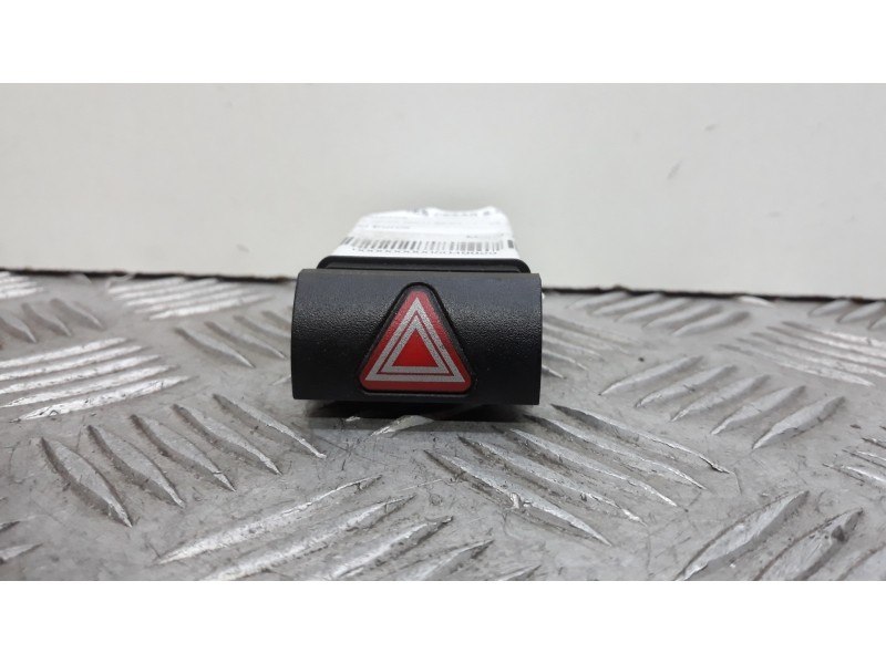 Recambio de warning para seat ibiza (6k1) sport referencia OEM IAM   