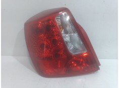 Recambio de piloto trasero izquierdo para daewoo nubira berlina sx (1999) referencia OEM IAM 96272041