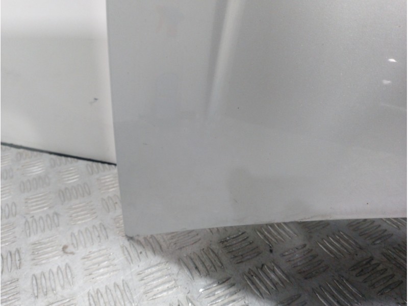 Recambio de capot para chrysler voyager (rg) 2.8 crd grand voyager limited referencia OEM IAM 04860455AG PLATA 