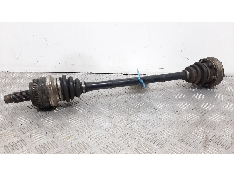 Recambio de transmision trasera derecha para bmw serie 1 berlina (e81/e87) 118d referencia OEM IAM 7533446  