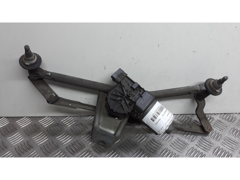 Recambio de motor limpia delantero para peugeot 206 berlina xs referencia OEM IAM 0390241523  