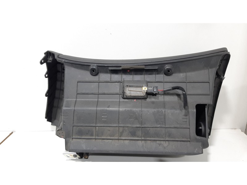 Recambio de guantera para kia cee´d active referencia OEM IAM   