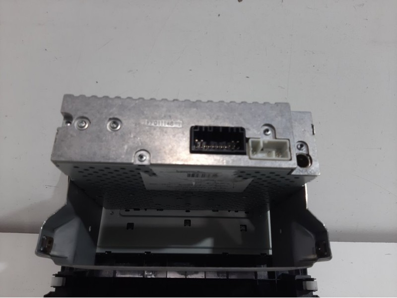 Recambio de sistema audio / radio cd para suzuki swift berlina (mz) gl (3-ptas.) referencia OEM IAM 39101  