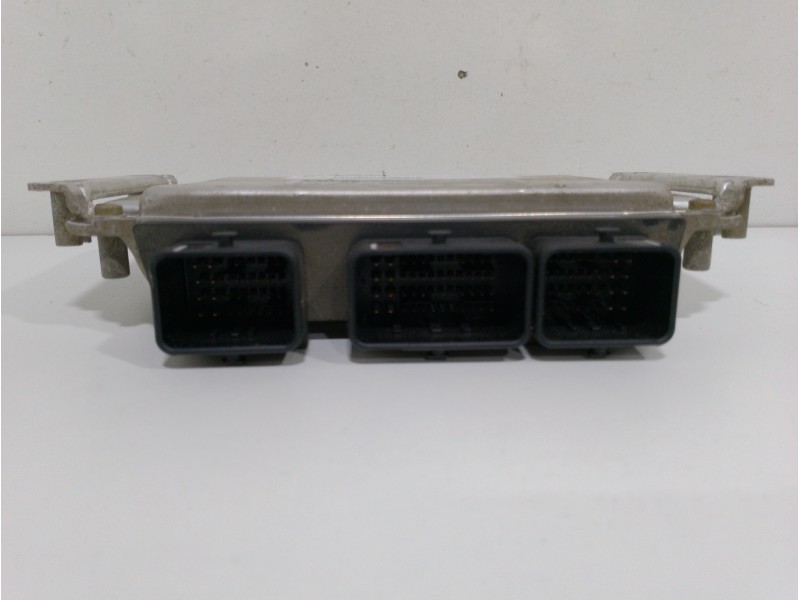 Recambio de centralita motor uce para peugeot 307 (s1) xs referencia OEM IAM 9643840680 0261207474 