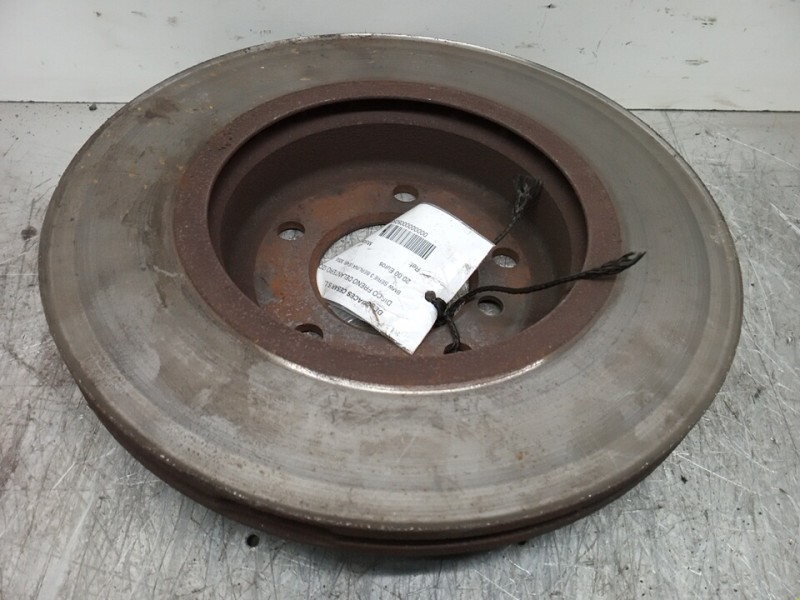 Recambio de disco freno delantero izquierdo para bmw serie 3 berlina (e46) 320d referencia OEM IAM   