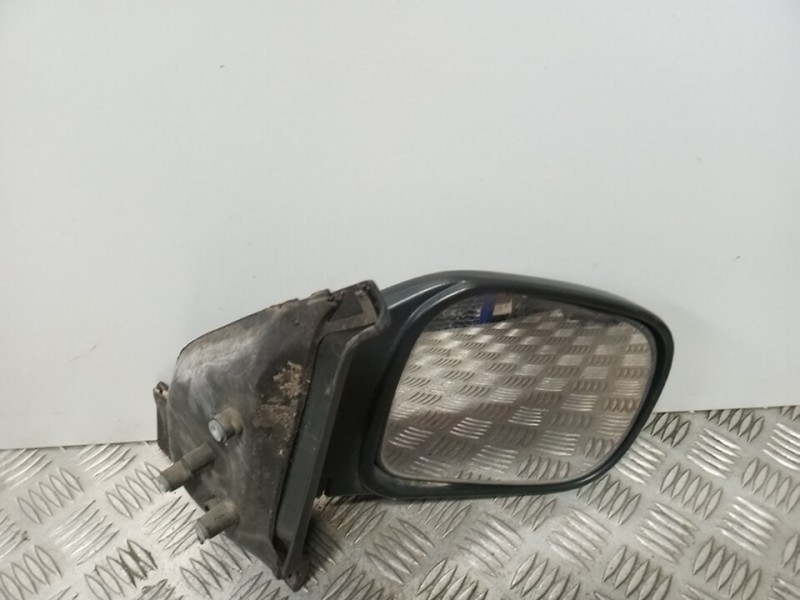 Recambio de retrovisor derecho para nissan vanette cargo vanette cargo caja cerrada referencia OEM IAM   