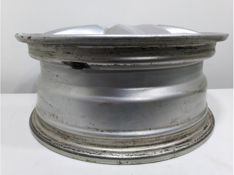 Recambio de llanta para opel corsa c joy referencia OEM IAM 17565R14T  