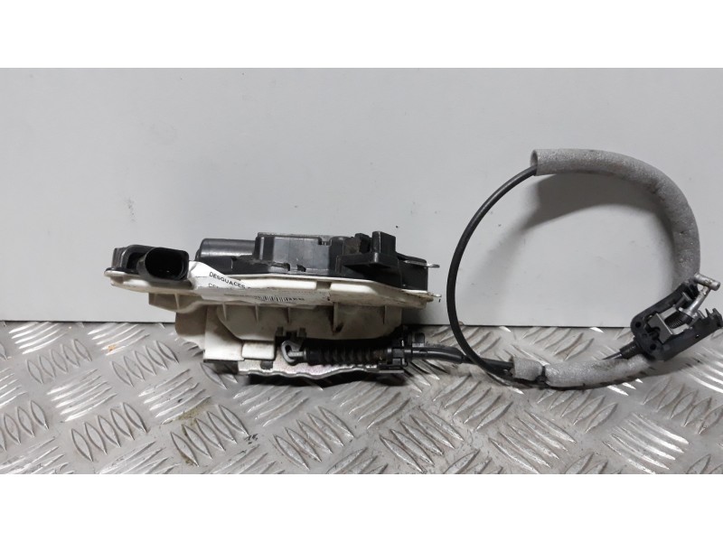 Recambio de cerradura puerta delantera derecha para seat ibiza (6j5) stylance / style referencia OEM IAM 3C1837016A  