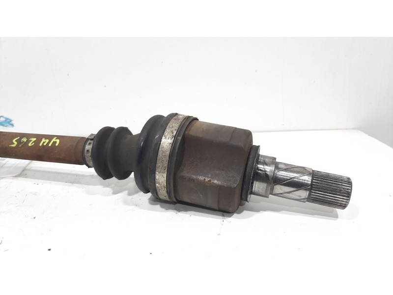 Recambio de transmision delantera izquierda para renault scenic ii confort authentique referencia OEM IAM 8200198016  