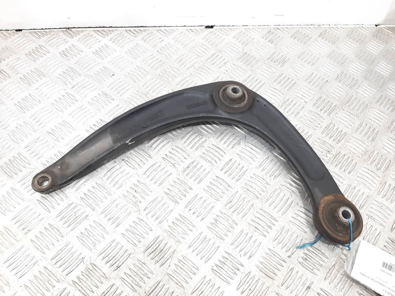 Recambio de brazo suspension inferior delantero izquierdo para peugeot 308 confort referencia OEM IAM 3520V2  