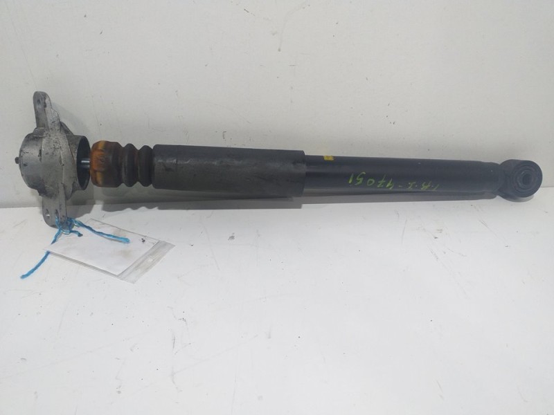 Recambio de amortiguador trasero izquierdo para seat leon (1p1) reference referencia OEM IAM 23979  