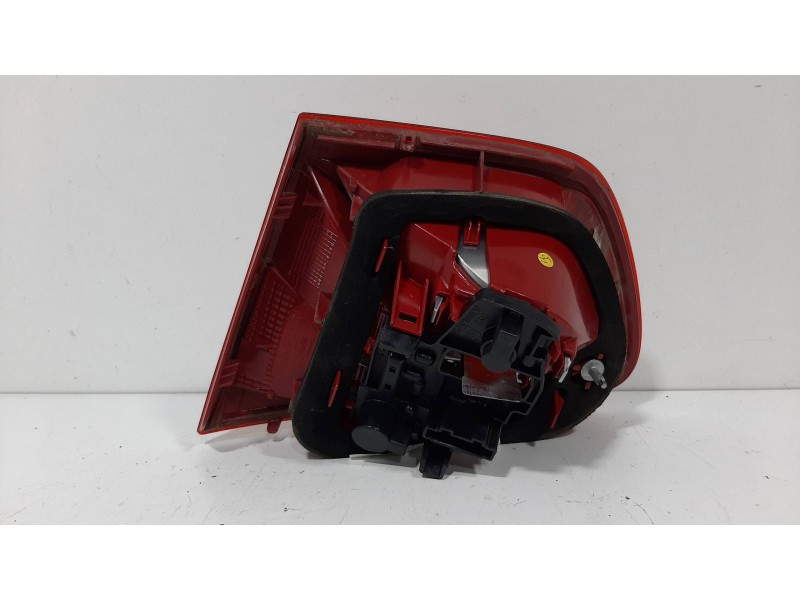 Recambio de piloto porton trasero izquierdo para seat ibiza (6j5) stylance / style referencia OEM IAM   