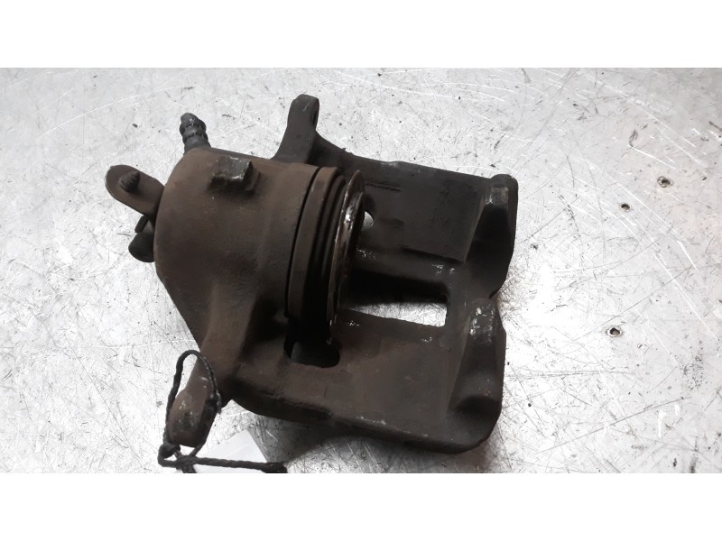 Recambio de pinza freno delantera derecha para peugeot expert kombi premium (7 asientos) referencia OEM IAM 440193  