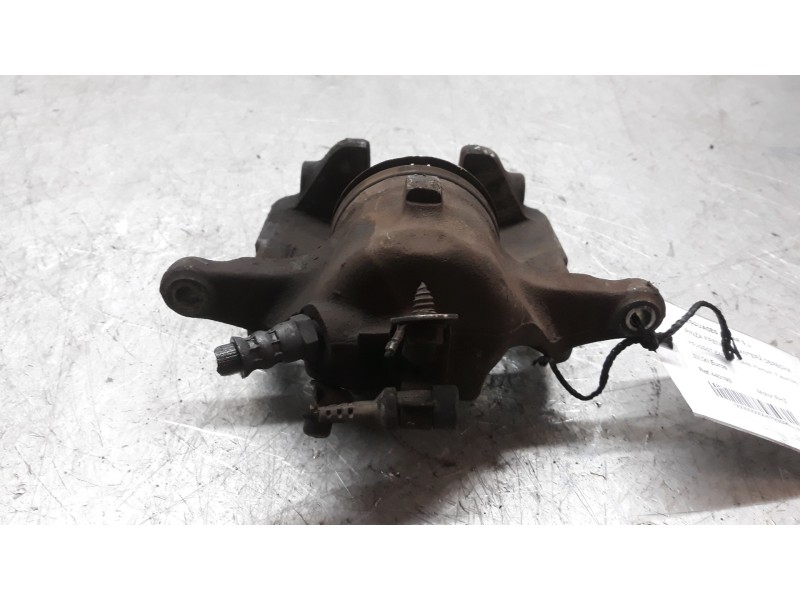Recambio de pinza freno delantera derecha para peugeot expert kombi premium (7 asientos) referencia OEM IAM 440193  