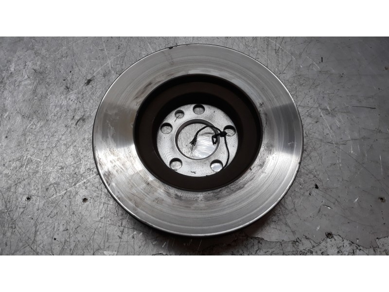 Recambio de disco freno delantero derecho para peugeot expert kombi premium (7 asientos) referencia OEM IAM NVE64312  