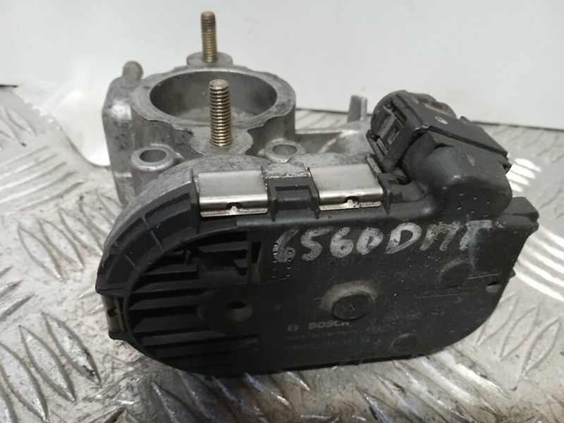 Recambio de caja mariposa para opel corsa c club referencia OEM IAM 0280750044  