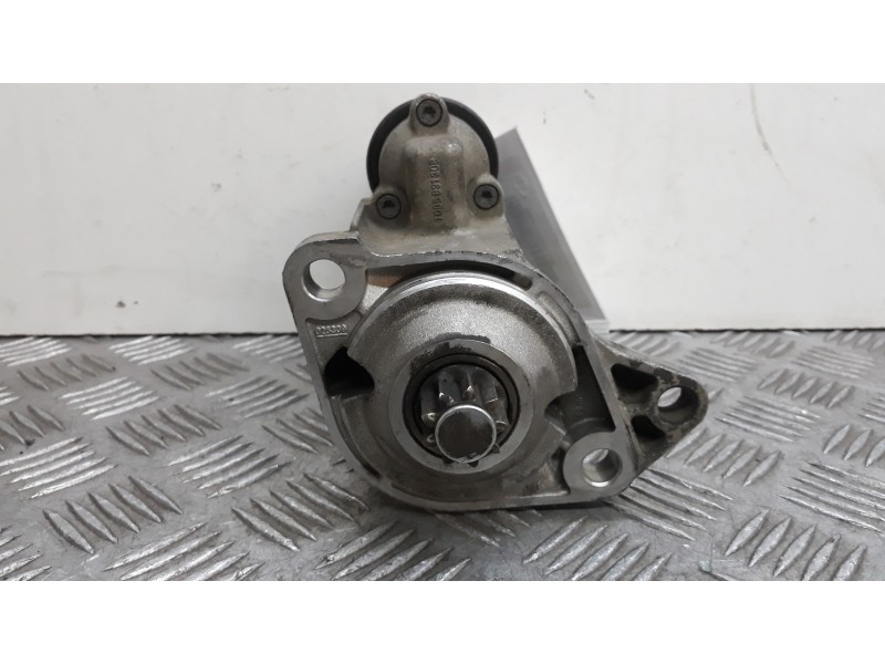 Recambio de motor arranque para volkswagen golf iv berlina (1j1) soul referencia OEM IAM 0001120402  