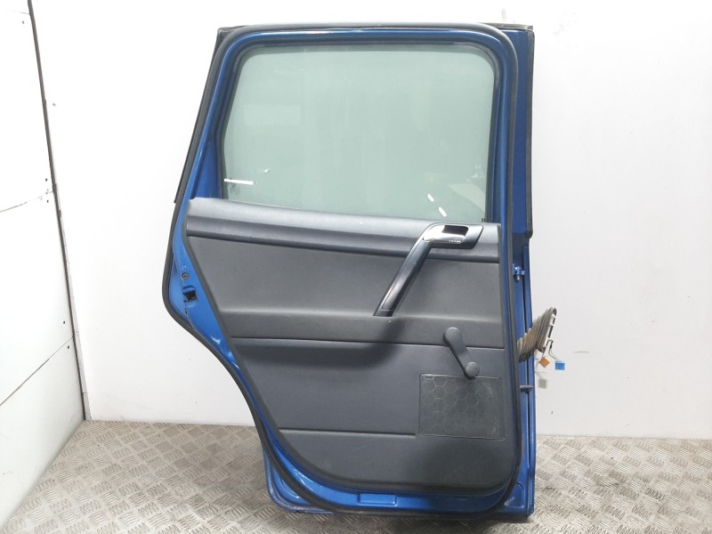 Recambio de puerta trasera izquierda para volkswagen polo (9n3) edition referencia OEM IAM 6Q6833055H AZUL 