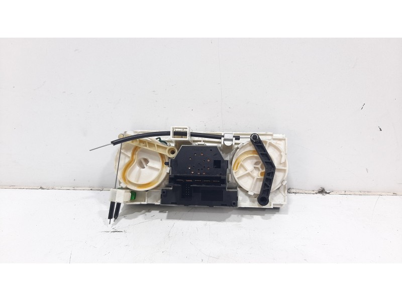 Recambio de mando calefaccion / aire acondicionado para opel zafira a elegance referencia OEM IAM 9301680  