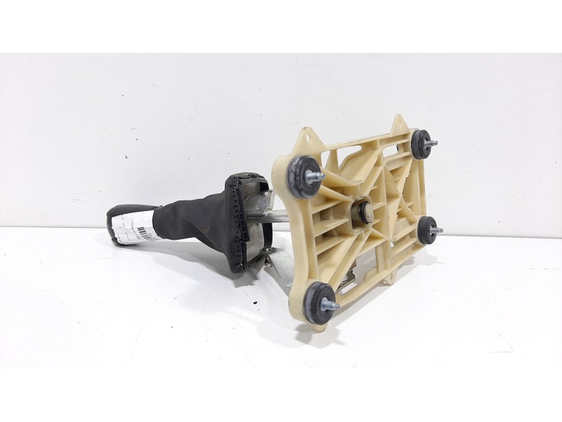 Recambio de palanca cambio para volvo v50 familiar 1.8 kinetic referencia OEM IAM 30759100  