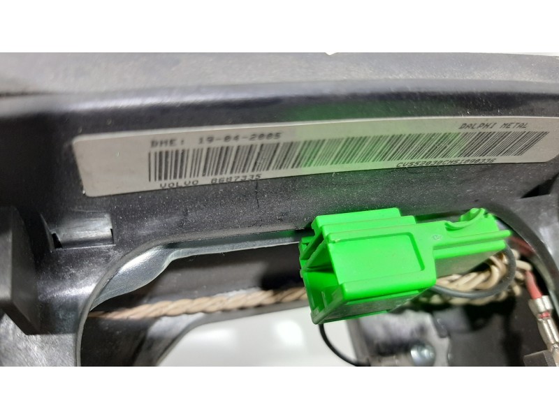 Recambio de volante para volvo v50 familiar 1.8 kinetic referencia OEM IAM 8687335  