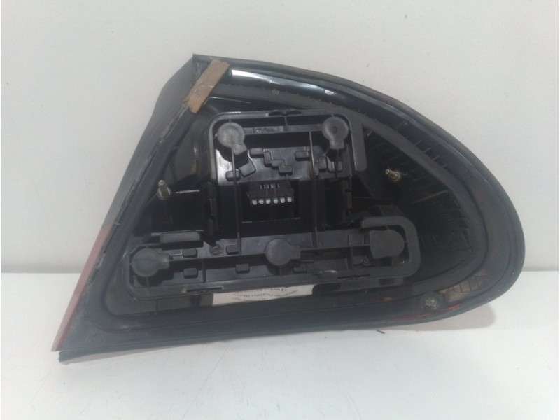 Recambio de piloto trasero izquierdo para opel tigra 1.6 16v referencia OEM IAM   