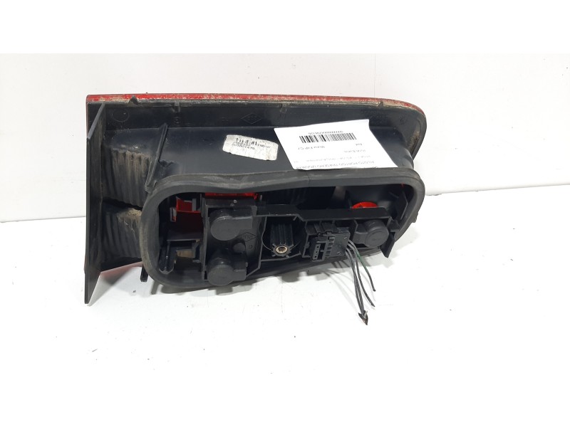 Recambio de piloto porton trasero izquierdo para renault laguna ii (bg0) authentique referencia OEM IAM   