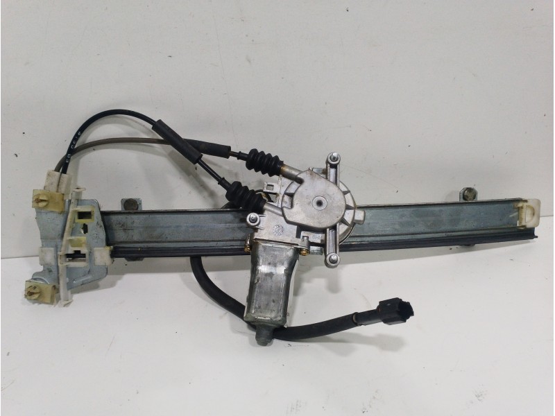 Recambio de elevalunas delantero derecho para kia rio rs berlina (5-ptas.) referencia OEM IAM  2 PINES 