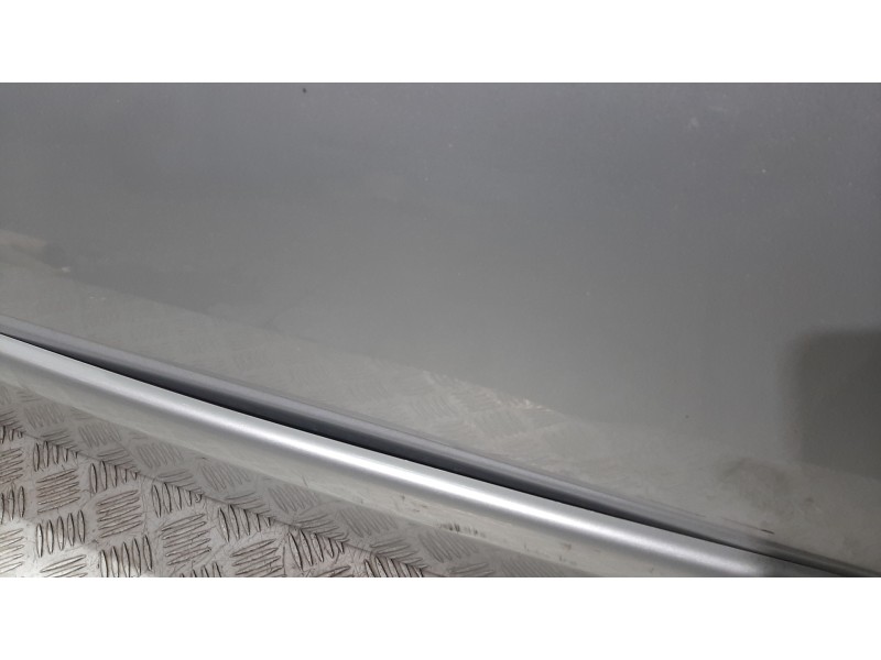 Recambio de puerta delantera derecha para opel astra g coupé básico referencia OEM IAM 93172120 PLATA 