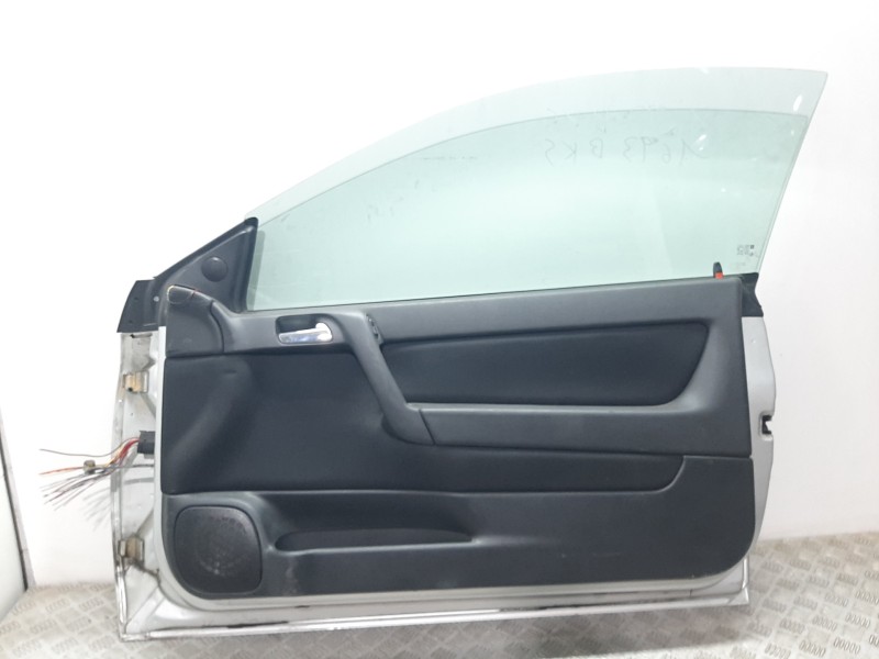 Recambio de puerta delantera derecha para opel astra g coupé básico referencia OEM IAM 93172120 PLATA 