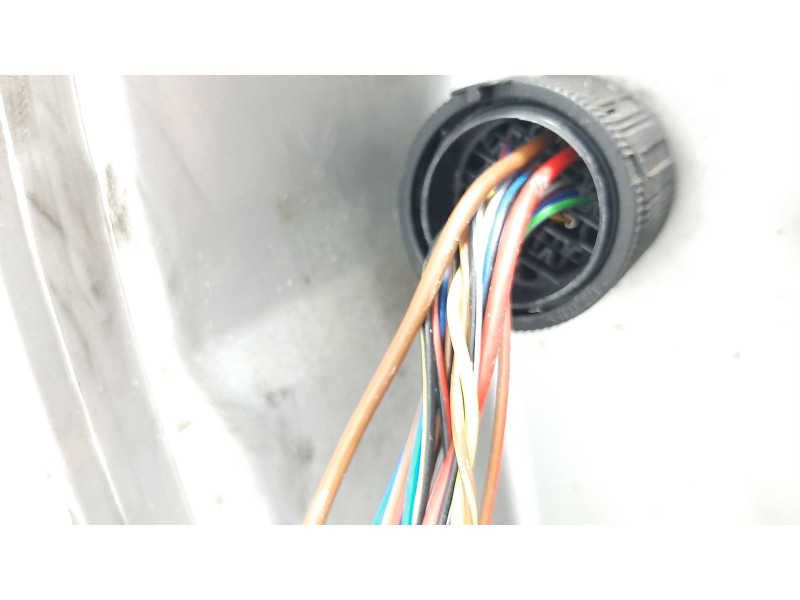 Recambio de puerta delantera derecha para opel astra g coupé básico referencia OEM IAM 93172120 PLATA 