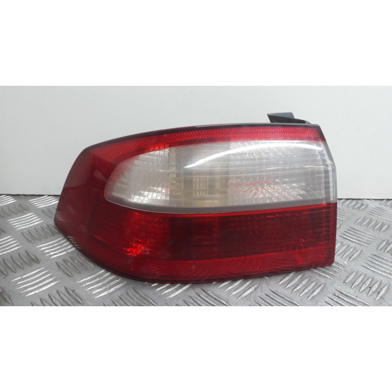 Recambio de piloto trasero izquierdo para renault laguna ii (bg0) authentique referencia OEM IAM 8200002473  