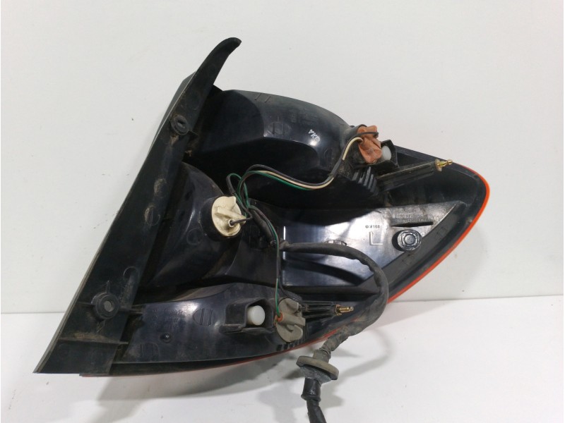 Recambio de piloto trasero izquierdo para kia rio rs berlina (5-ptas.) referencia OEM IAM   