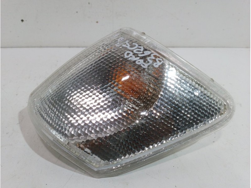 Recambio de piloto delantero izquierdo para ford fiesta berlina ghia referencia OEM IAM   