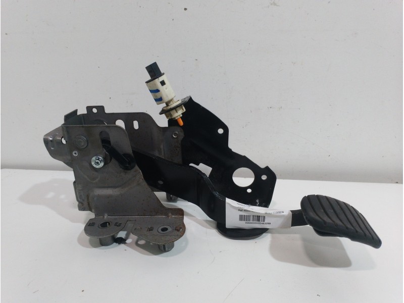 Recambio de pedal freno para renault megane iii berlina 5 p expression referencia OEM IAM 465010015R  