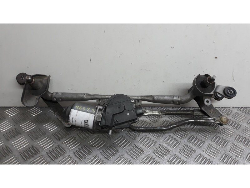 Recambio de motor limpia delantero para mazda 5 berl. (cr) 1.8 active referencia OEM IAM CC2967340B  
