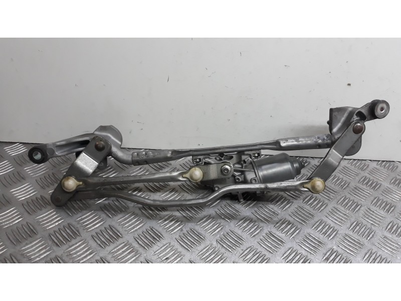 Recambio de motor limpia delantero para mazda 5 berl. (cr) 1.8 active referencia OEM IAM CC2967340B  