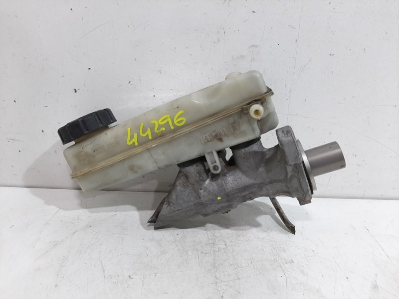 Recambio de bomba freno para renault megane iii sport tourer dynamique referencia OEM IAM 460115826R 460910009R 