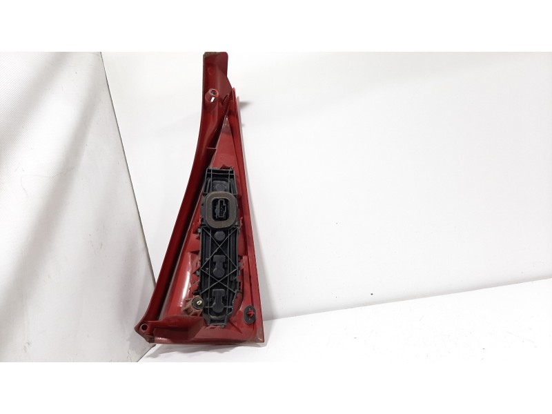 Recambio de piloto trasero izquierdo para citroën c3 1.4 sx plus referencia OEM IAM 6350Q3  