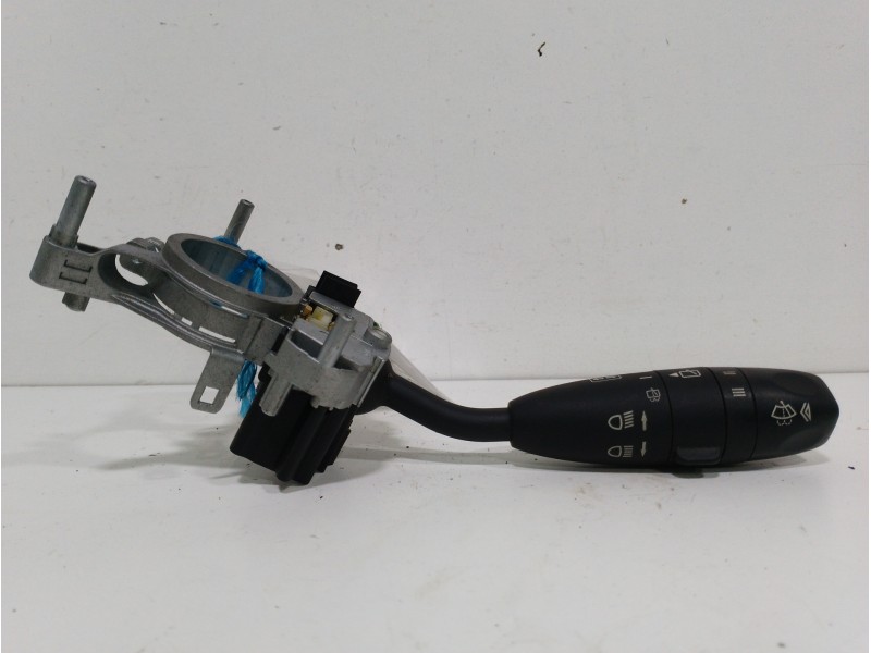 Recambio de mando limpia para mercedes-benz clase b (w245) 200 (245.233) referencia OEM IAM A1695450010  