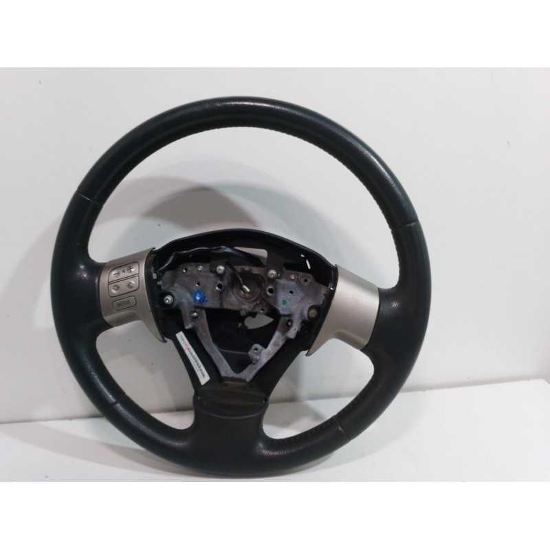 Recambio de volante para toyota auris luna referencia OEM IAM 607095202  