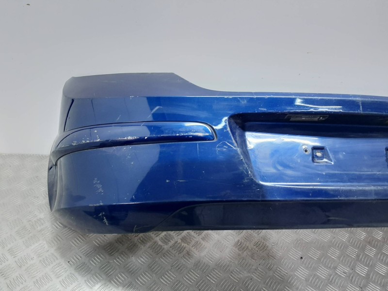 Recambio de paragolpes trasero para opel astra h berlina cosmo referencia OEM IAM 13362604 AZUL 
