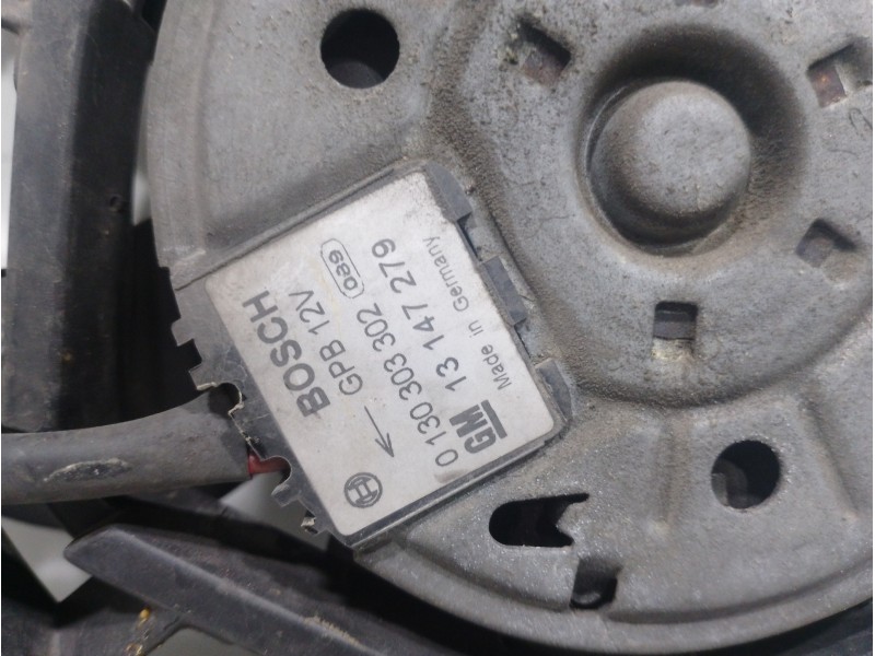 Recambio de electroventilador radiador aire acondicionado para opel zafira b cosmo referencia OEM IAM 0130303960 13132559 