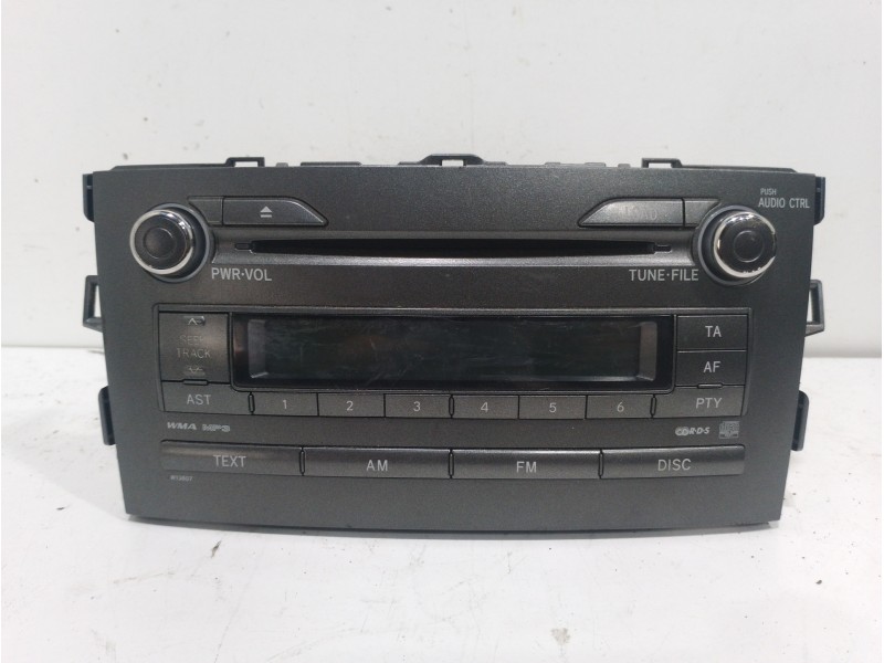 Recambio de sistema audio / radio cd para toyota auris luna referencia OEM IAM 8612002570  