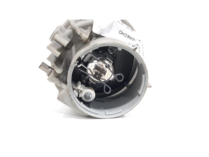 Recambio de faro antiniebla derecho para citroën c3 1.4 sx plus referencia OEM IAM   