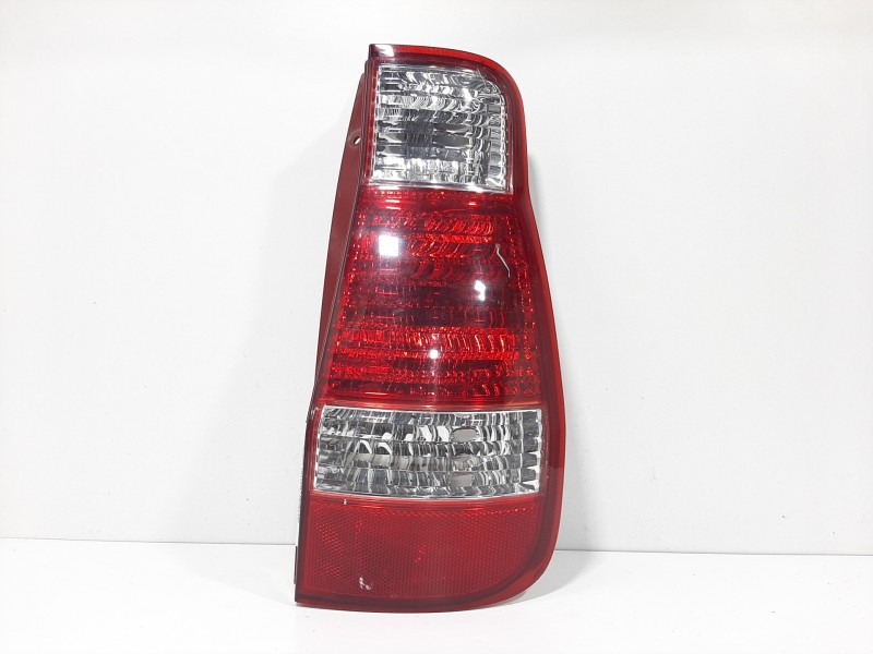 Recambio de piloto trasero derecho para hyundai matrix (fc) 1.6 gls referencia OEM IAM 9240217010   Recambio de piloto trasero derecho para hyundai matrix (fc) 1.6 gls referencia OEM IAM 9240217010