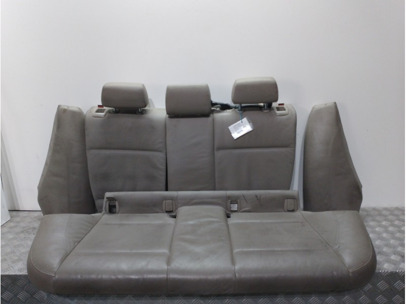 Recambio de asientos traseros para bmw serie 1 berlina (e81/e87) 118i referencia OEM IAM   
