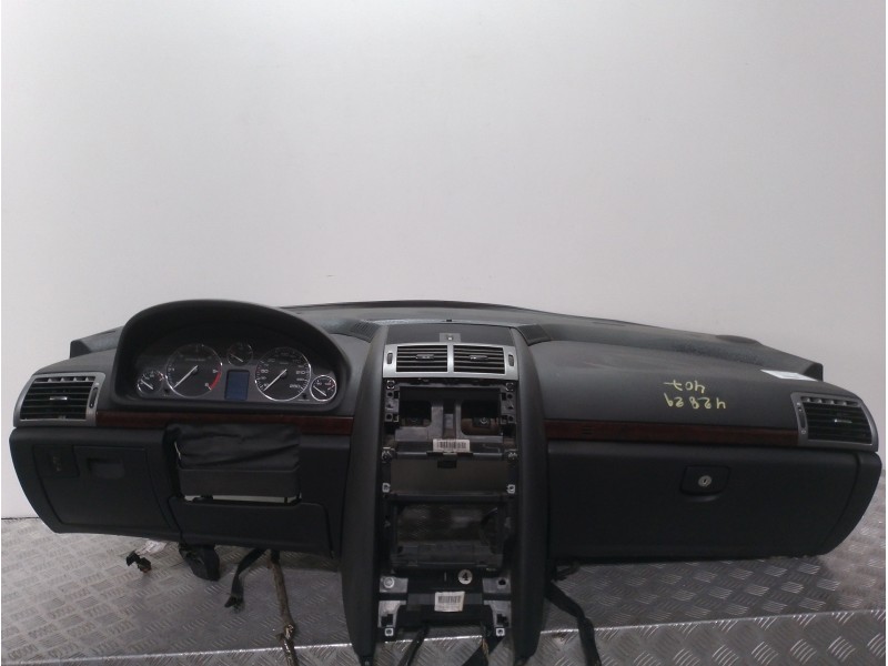 Recambio de salpicadero para peugeot 407 st confort referencia OEM IAM 964458880  