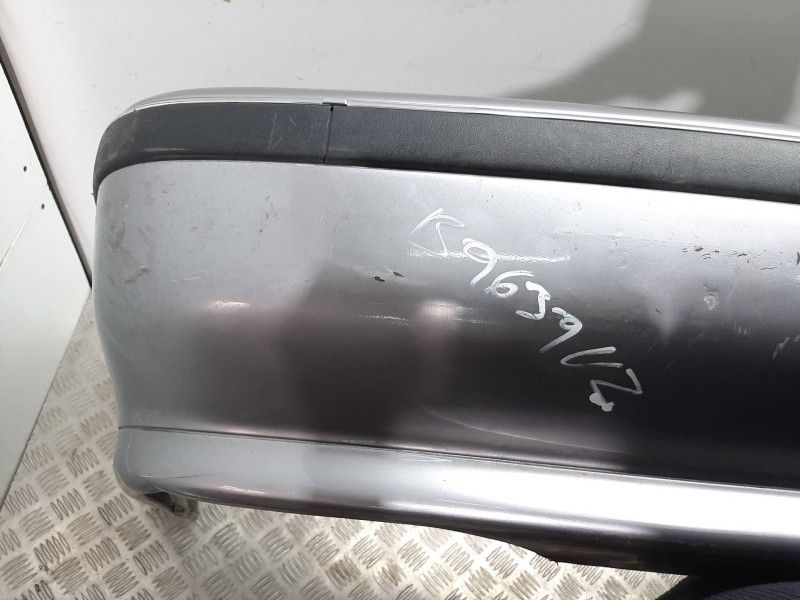 Recambio de paragolpes trasero para bmw serie 5 berlina (e39) 535i referencia OEM IAM 51718191952 GRIS 